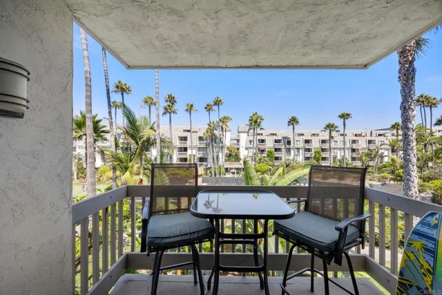 Detail Gallery Image 27 of 59 For 999 N Pacific St #D205,  Oceanside,  CA 92054 - 1 Beds | 1 Baths