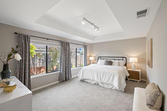 229 Marvilla Circle, Pacifica CA: https://media.crmls.org/mediaz/3d7ae9ca-1460-4b65-89f9-3de2ce7033bb.jpg