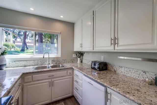 17637 Pomerado Rd, San Diego CA: https://media.crmls.org/mediaz/3d7b1046-a58a-49c1-b86e-f0960b534479.jpg