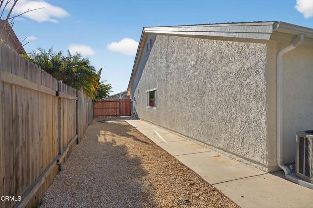 Detail Gallery Image 43 of 52 For 2086 El Rancho Dr, Camarillo,  CA 93010 - 4 Beds | 2 Baths