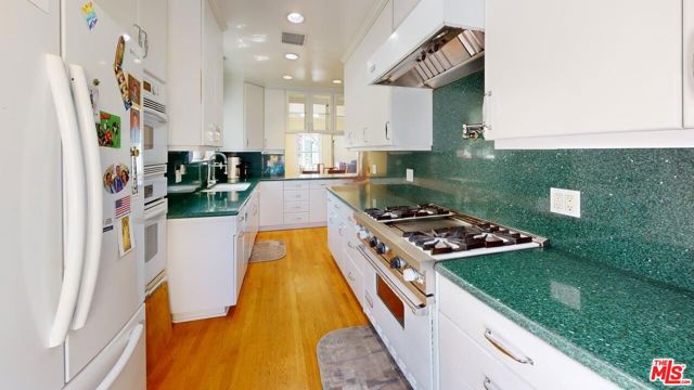 535 Woodbury Road photo 5