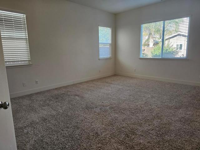 1703 Cobblefield Lane, Los Banos CA: https://media.crmls.org/mediaz/3d7de408-3041-4368-9612-e600eaa7d2c6.jpg