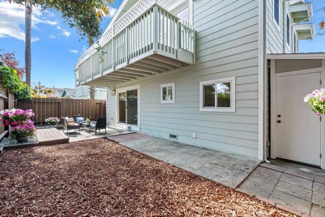 227 Center Avenue, Aptos CA: https://media.crmls.org/mediaz/3d7e6840-9184-46c7-8c08-86c90b4bd8b4.jpg