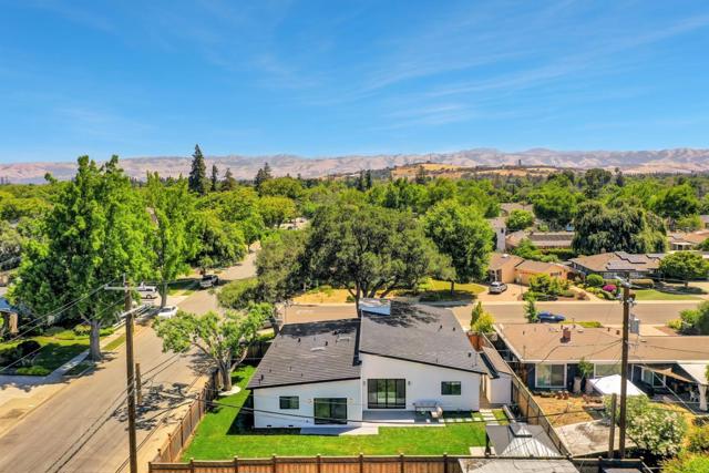 2601 Thrasher Lane, San Jose CA: https://media.crmls.org/mediaz/3d7eeb00-8247-4eae-b3f5-b2c94f9bfb68.jpg