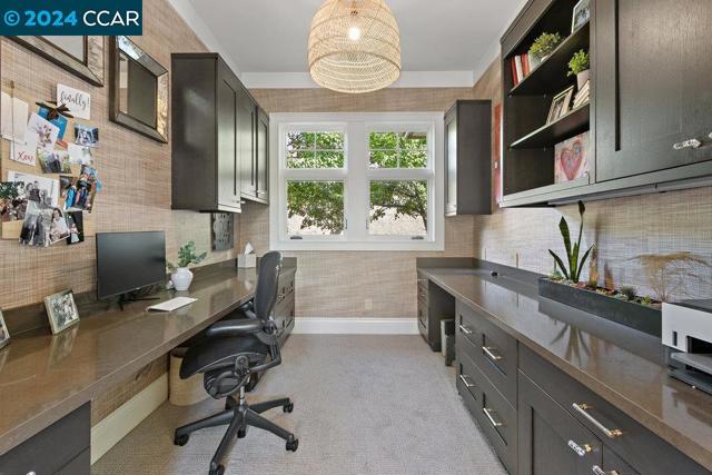 8 Julianna Court, Moraga CA: https://media.crmls.org/mediaz/3d7fe52f-9bd0-40fa-9858-93999c1b972b.jpg