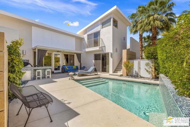 914 Oceo Circle, Palm Springs