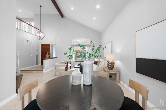 11479 Grassy Trail Dr, San Diego CA: https://media.crmls.org/mediaz/3d80bc59-3c10-4793-8dc4-fd020210986c.jpg