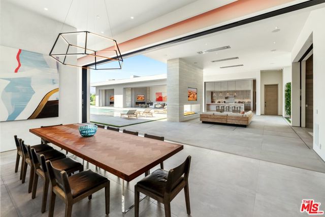 52435 Ross Avenue, La Quinta CA: https://media.crmls.org/mediaz/3d817d37-67af-4a9c-8627-a345b50bf95a.jpg