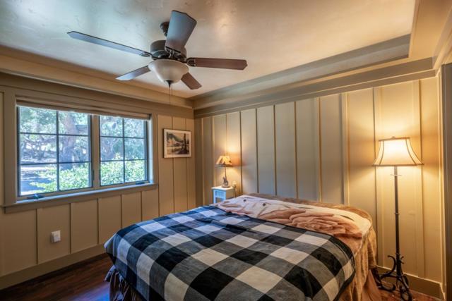 10265 Calle De Robles, Carmel Valley CA: https://media.crmls.org/mediaz/3d82333c-201b-4467-a91b-4c4088b36709.jpg