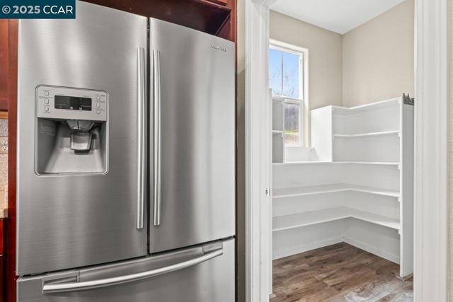 2762 St Andrews Dr, Brentwood CA: https://media.crmls.org/mediaz/3d83c807-6f0a-4bf3-8e5c-898c2f89b2b8.jpg
