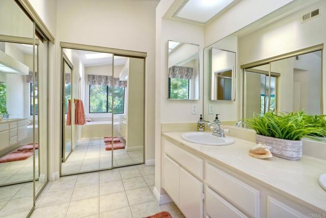 904 Robinwood Drive, Oceanside CA: https://media.crmls.org/mediaz/3d83f370-cf89-4680-8d1b-cd0eaa34f4d7.jpg