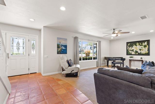 14102 Tricia St, Poway CA: https://media.crmls.org/mediaz/3d85282c-3e4f-427d-b94a-d1fa8a197a5c.jpg