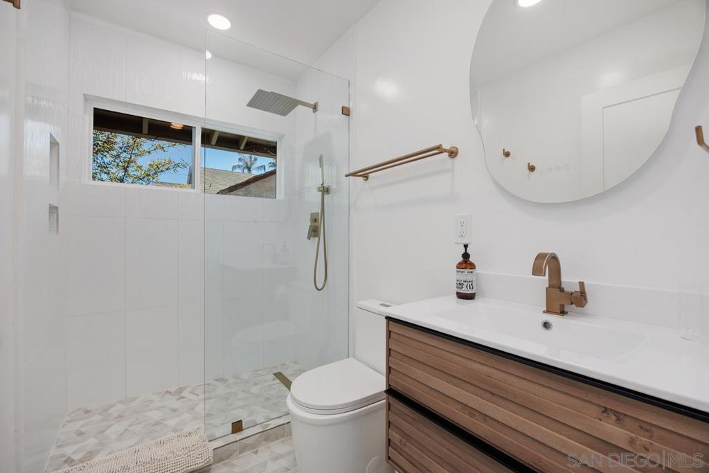 1847 Coast Blvd - photo 17