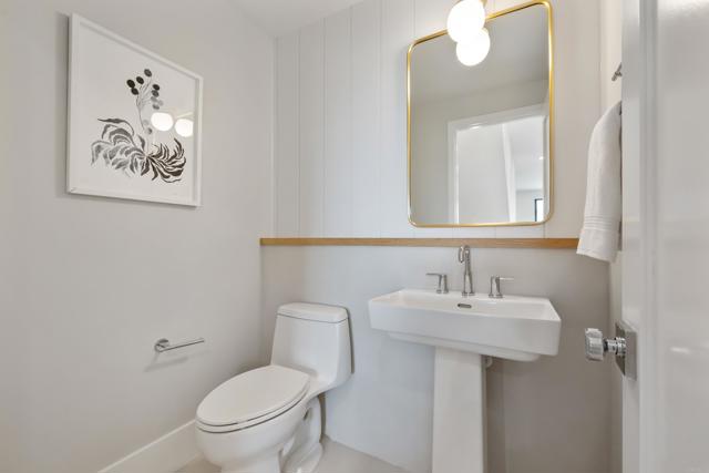 Detail Gallery Image 17 of 32 For 324 Chinquapin Ave, Carlsbad,  CA 92008 - 2 Beds | 2/1 Baths