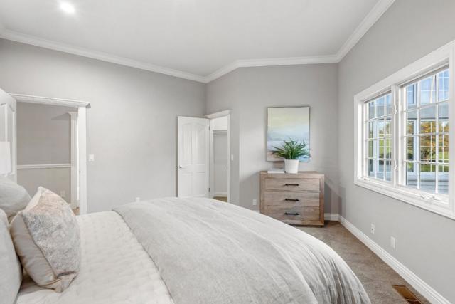 13206 Wright Way, Los Altos Hills CA: https://media.crmls.org/mediaz/3d861cff-5403-49f4-b0d3-6ababb4e7b2e.jpg