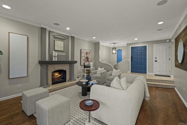 5968 Caminito De La Taza, San Diego CA: https://media.crmls.org/mediaz/3d8685bd-f9a9-4b47-a203-326e268e2583.jpg