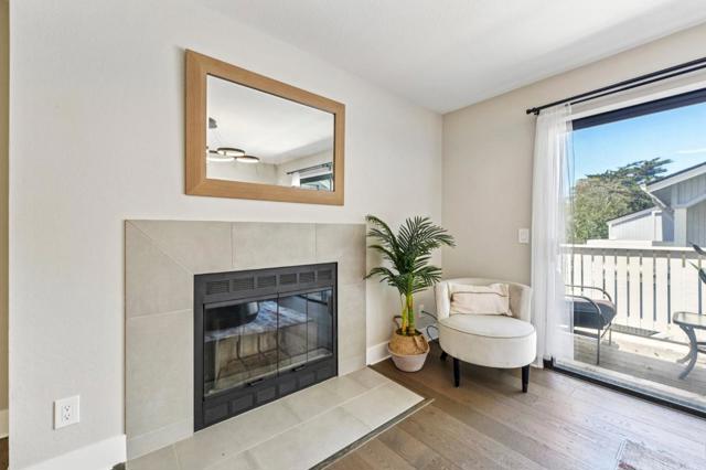 100 Schooner Court, Richmond CA: https://media.crmls.org/mediaz/3d87313e-8888-49e4-95fc-e30f944351d1.jpg