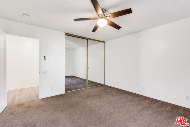 2324 Louella Avenue, Venice CA: https://media.crmls.org/mediaz/3d885308-25e4-4415-9966-083e9aa12ff3.jpg
