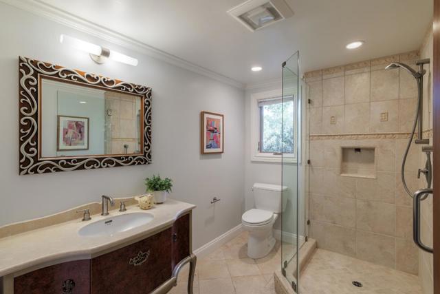 475 Fir Lane, Los Altos CA: https://media.crmls.org/mediaz/3d886e5e-1c0f-4615-a7c6-1b5532e08f35.jpg