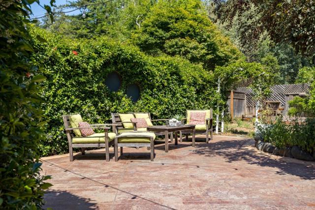 3714 Purling Brook, Soquel CA: https://media.crmls.org/mediaz/3d895ce9-1acf-4cb9-a801-766c85ae7d7a.jpg