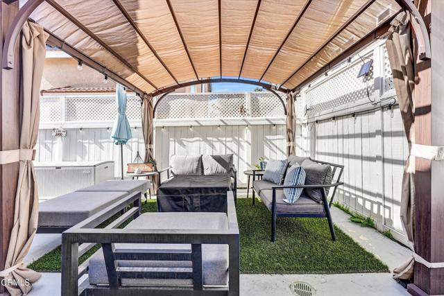 Detail Gallery Image 17 of 28 For 902 Paseo Brisas Lindas, Oxnard,  CA 93030 - 3 Beds | 2/1 Baths