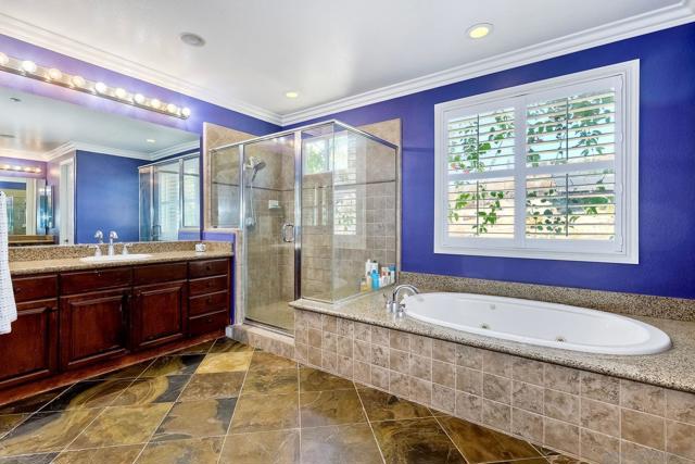 15068 Creek Hills Rd, El Cajon CA: https://media.crmls.org/mediaz/3d8a7fa6-3a89-46b7-ba5b-6fd96e910ef1.jpg