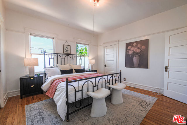 132 N Avenue 57, Los Angeles CA: https://media.crmls.org/mediaz/3d8aa8e2-d934-457a-be83-63ec7a0d7b44.jpg