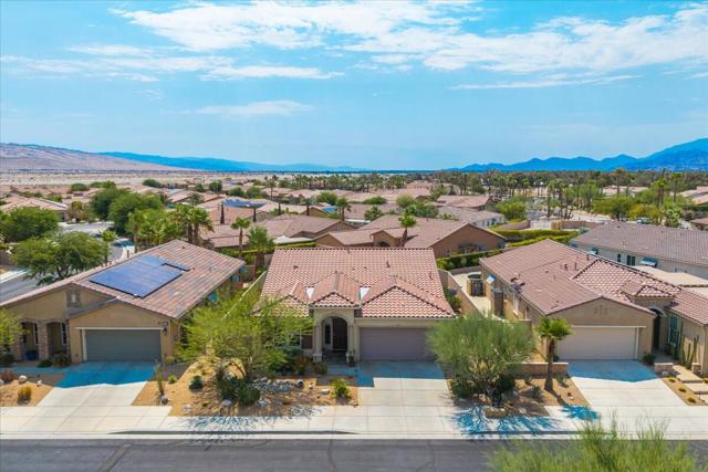 3854 Blue Sky Way, Palm Springs CA: https://media.crmls.org/mediaz/3d8cd102-07ca-4fe9-956a-a86938314f7d.jpg
