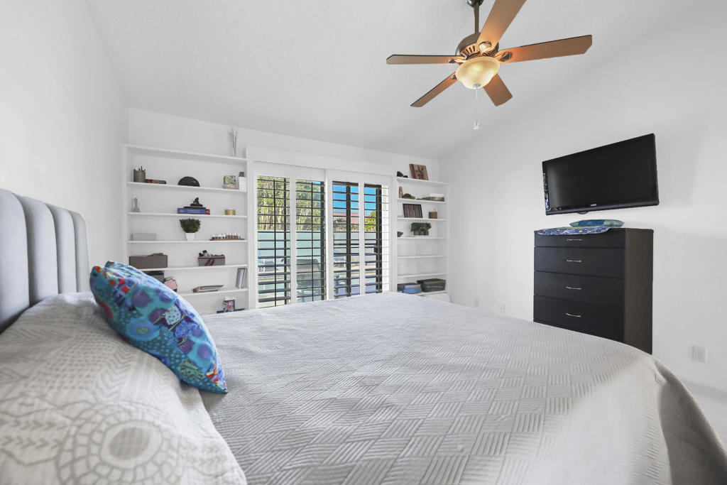 MLS #219138008DA image #17