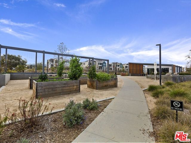 27457 Flycatcher Place, Valencia CA: https://media.crmls.org/mediaz/3d8df88f-d295-4b35-bd4c-24764510a0f7.jpg