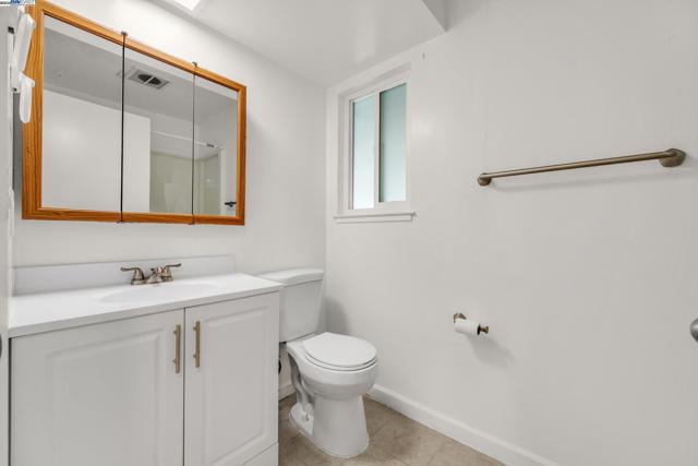 677 Wall St, Livermore CA: https://media.crmls.org/mediaz/3d8ec429-3fb3-46ee-bf2e-61c520288b5c.jpg