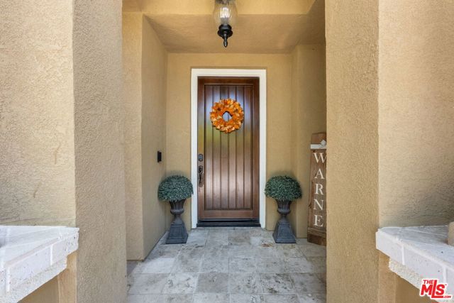 638 Oak Tree Court photo 8