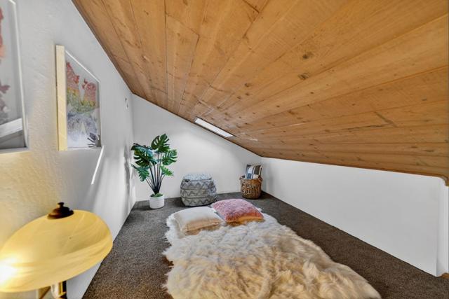15098 Elm, Monte Sereno CA: https://media.crmls.org/mediaz/3d923ee5-eaa6-4cf1-bcd9-441a3fff26ea.jpg