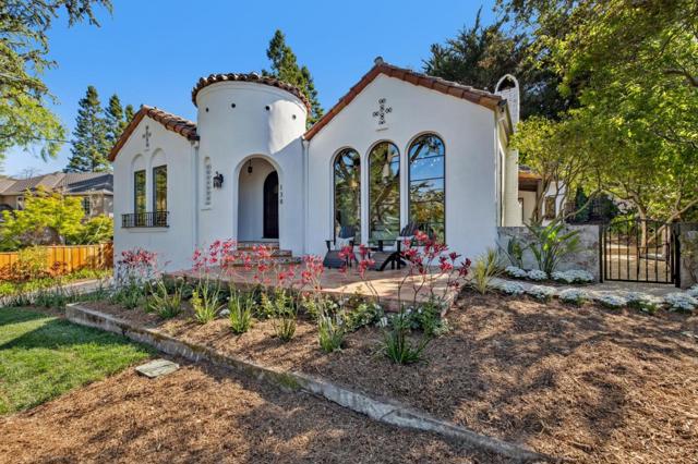 138 Valdeflores Drive, Burlingame CA: https://media.crmls.org/mediaz/3d928405-ca3f-48b2-ad6e-253ac01946d7.jpg