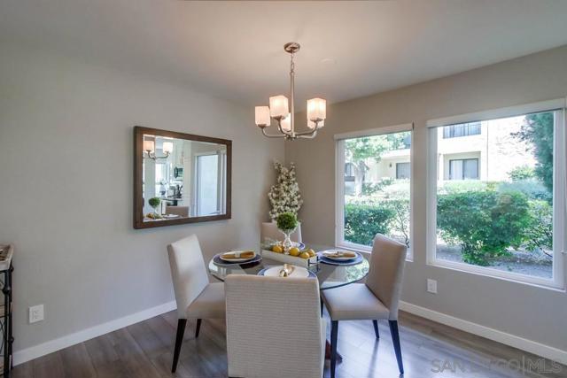 17637 Pomerado Rd, San Diego CA: https://media.crmls.org/mediaz/3d92dbe1-b3d1-4fff-bf99-ac5f8a1eb333.jpg