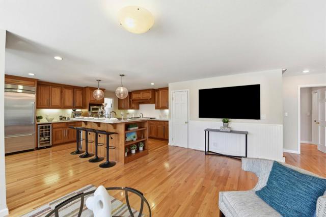 2465 Fenian Drive, Campbell CA: https://media.crmls.org/mediaz/3d92f966-7c8e-446f-bbf0-db49346bd6ad.jpg