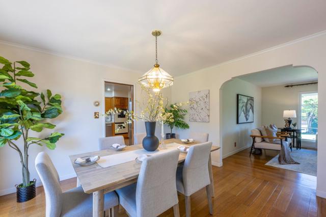 348 31st Avenue, San Mateo CA: https://media.crmls.org/mediaz/3d938502-6dcf-4f99-a652-335fd9107cf6.jpg