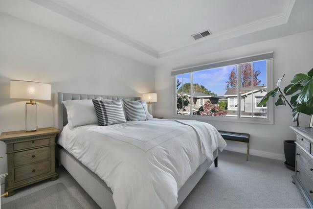 580 Laurel Street, Menlo Park CA: https://media.crmls.org/mediaz/3d939b40-481b-4e0b-87d4-ef555dd61a0e.jpg