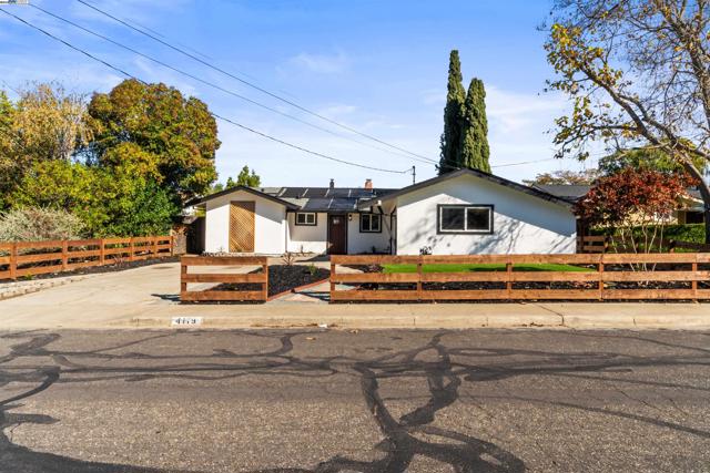 4119 Churchill Dr, Concord CA: https://media.crmls.org/mediaz/3d940b7f-94e1-44d9-9390-f0835728d6c8.jpg