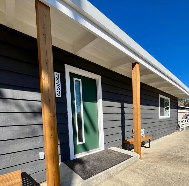 3233 Maplethorpe Lane, Soquel CA: https://media.crmls.org/mediaz/3d945550-b910-43c1-9b9b-ecdf0c349801.jpg