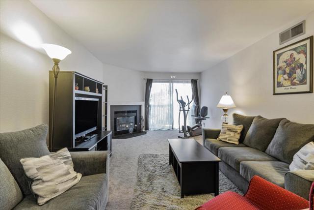 1315 A Street, Hayward CA: https://media.crmls.org/mediaz/3d94b7ad-4c6d-47cb-9dc3-6b8e0f25f390.jpg
