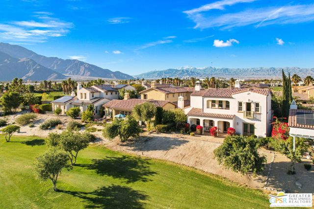 4284 Arcada Street, Palm Springs CA: https://media.crmls.org/mediaz/3d958241-8830-428f-bda3-7f435a47e06d.jpg