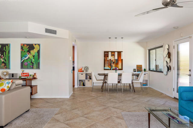 1111 E Ramon Road, Palm Springs CA: https://media.crmls.org/mediaz/3d95e9fe-5ec5-4610-aa18-5af149661048.jpg