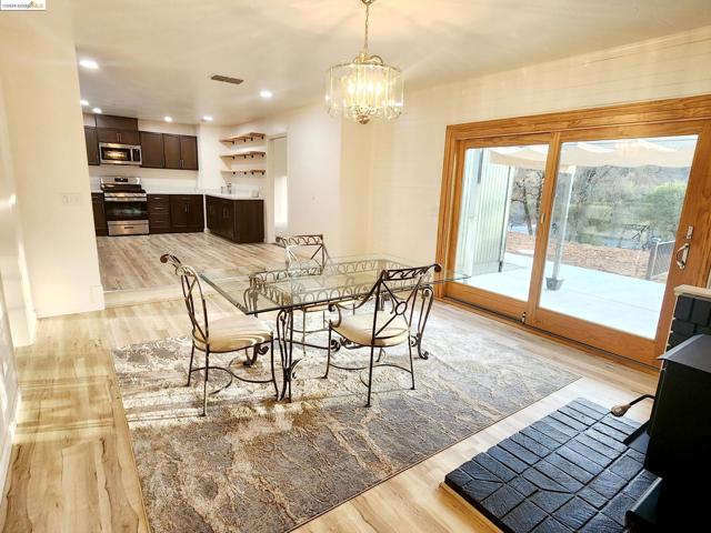 Image 8 of 50 For 5379 Green Valley Rd