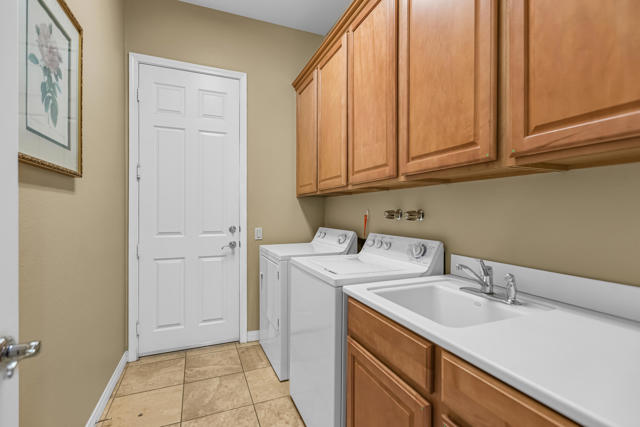 40259 Calle Cancun, Indio CA: https://media.crmls.org/mediaz/3d97193b-dad2-422f-95d9-b7faa57cf97c.jpg