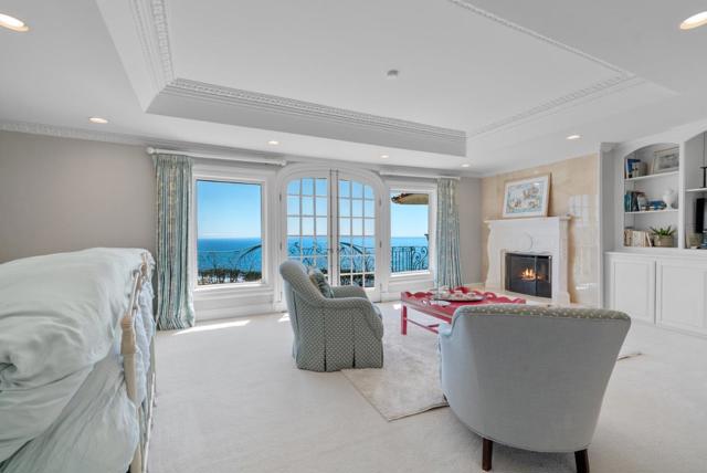 112 Holiday Drive, La Selva Beach CA: https://media.crmls.org/mediaz/3d975823-6db1-4096-8ff4-2e53706b462d.jpg