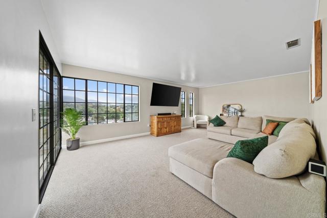Home for Sale in Spring Valley