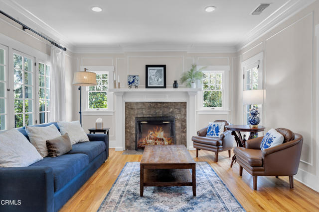Detail Gallery Image 6 of 35 For 863 N Hill Ave, Pasadena,  CA 91104 - 4 Beds | 3 Baths