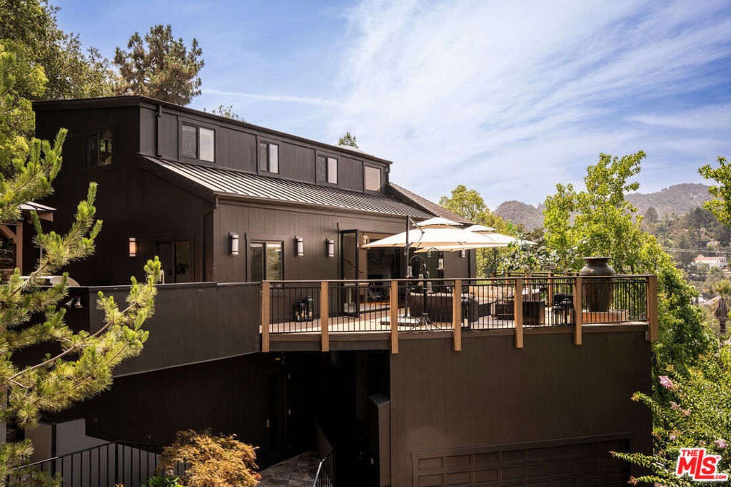 3000 Cornwall Drive