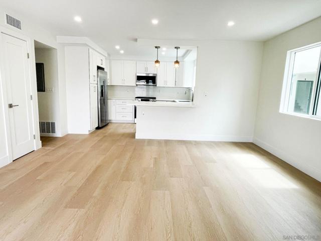 1093 N Vulcan Ave., Encinitas CA: https://media.crmls.org/mediaz/3d992e16-c0f2-43f6-811b-40ce0518ee4d.jpg